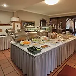 Hotel Zur Linde 3*