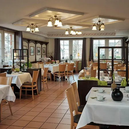 Zur Linde Hotel